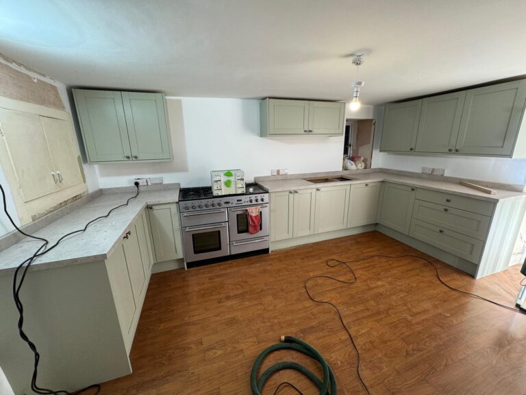 WhatsApp Image 2025-11-18 at 15.36.06